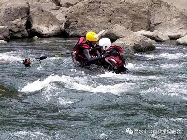 clip_image004.jpg http://www.rescues.net.cn/upload/P3d7349f53fbd4c97b923bf543e3efcbc.jpg